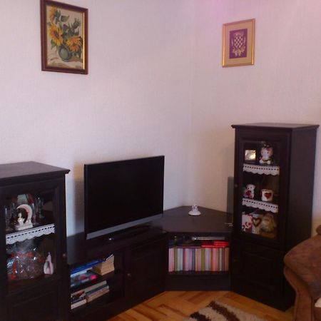 Apartment Leona Сень Екстер'єр фото