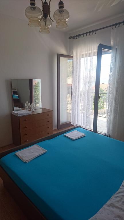 Apartment Leona Сень Екстер'єр фото