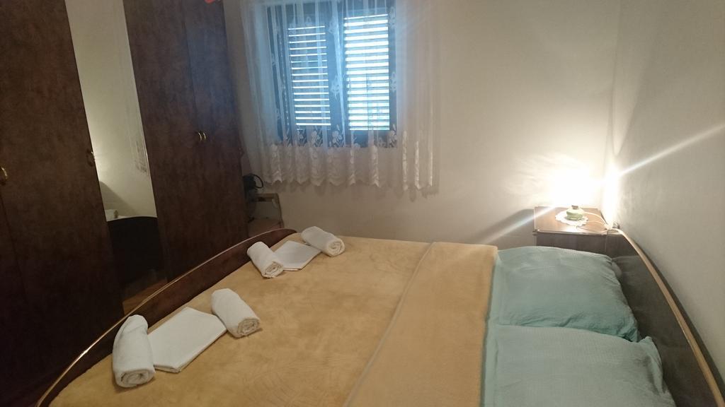 Apartment Leona Сень Екстер'єр фото