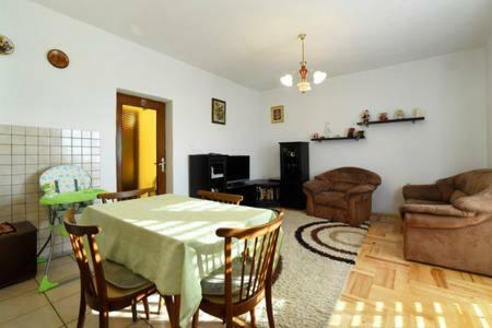 Apartment Leona Сень Екстер'єр фото
